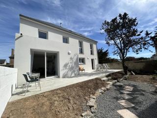 Villa moderne 5 chambres au bord de la plage avec parking inclus - FR-1-361-540 - Jullouville-les-Pins - 0