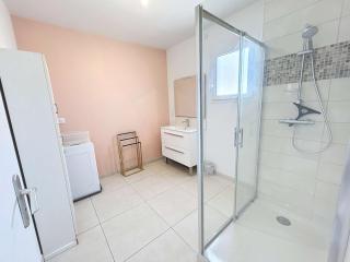 Villa moderne 5 chambres au bord de la plage avec parking inclus - FR-1-361-540 - 1