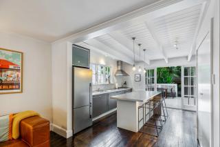 Beautiful Ponsonby Villa by Zodiak Stays - 8