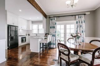 Byrne House - 3BR Rustic Luxe - Wi-Fi - 7