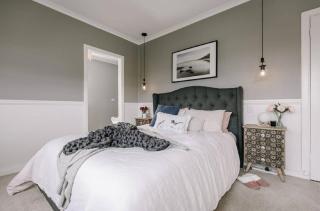 Byrne House - 3BR Rustic Luxe - Wi-Fi - 3