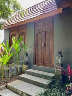 Villa Kayu, a cozy 1 BR cabin with breathtaking paddy views - Ubud - 1