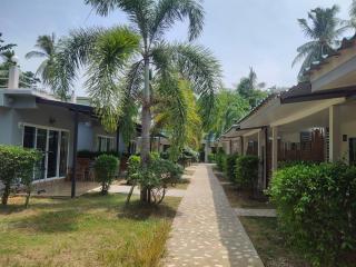Smile Resort Koh Mook - Ko Muk - 1