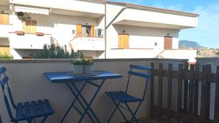 M396 - Marcelli, monolocale con terrazzino - Marcelli - 0