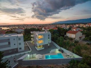 Villa Star 3. centrally located ap. with a pool - Novalja - 5