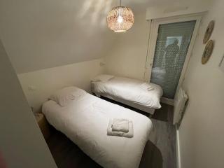 Nouveau ! Cottage dans une résidence arborée Pinwood - 4