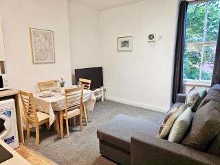 Cozy 2BR in Bristol City Centre - Bristol - 8