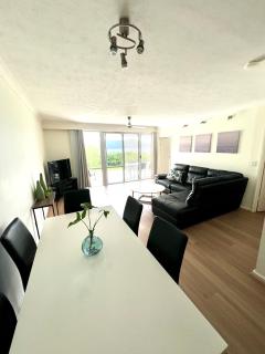 Hamilton Island Poinciana 008 Ground Floor 2bedrooms Free Buggy - Hamilton Island - 3