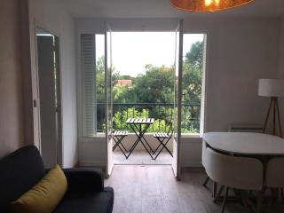 Superbe T4 ensoleillé avec balcon à Avignon - Avignon - 1
