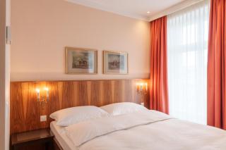 Hotel Schweizerhof Basel - Basel - 6