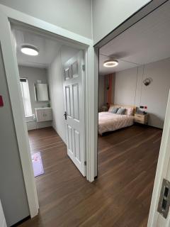 Welsh Holiday Accommodation - Modern Living - Pembroke Dock - 7