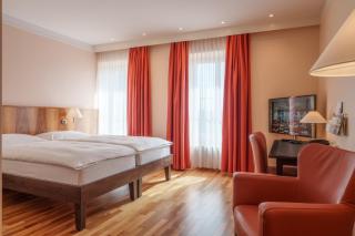Hotel Schweizerhof Basel - Basel - 4