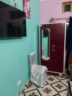 Bhatt Home Stay - - 1