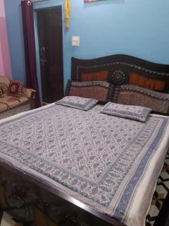 Bhatt Home Stay - - 2
