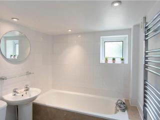 Whitby Town Centre walk to Everything! - 3