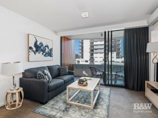 One Oak - Brisbane - 7