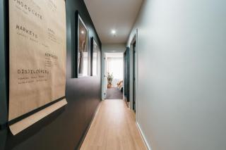 Midnight Moonshine Loft - Launceston - 1