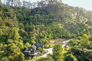 Matakana Retreat - Luxury Off Grid Lodge in Nature - Matakana - 0