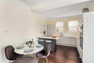 Richmond - Spacious 2 Bedroom Flat - With Garden - Richmond upon Thames - 3