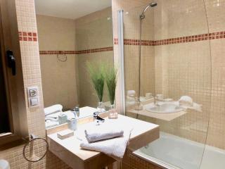 Villa Stylish Host, Heated pool & high speed wifi - Costa de Antigua - 8