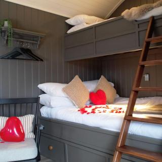 Shepherds Huts at Ballyness Farm - Dungiven - 9