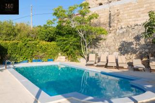 Spacious Villa with Private Pool & BBQ in St'Pauls by 360 Estates - 3
