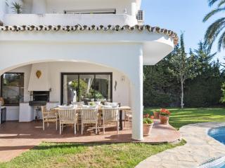 Villa Byron, private pool, walking distance to Puerto Banus - Marbella - 8