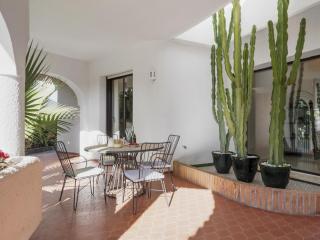 Villa Byron, private pool, walking distance to Puerto Banus - Marbella - 3