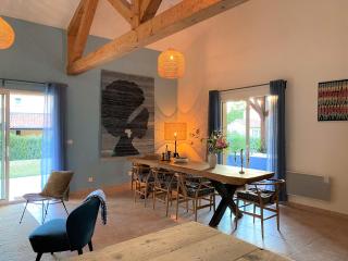 Private Luxury Villa With Big Garden on Park With Swimming Pool - Golf Resort and Restaurant nearby - Vasles - 3