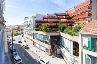 Studio Antibes 5min Train Station & Sea - AC & Balcony - Antibes - 4