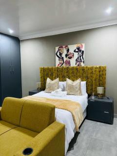 KGADITSE ROAD LODGE - Moletlane - 0