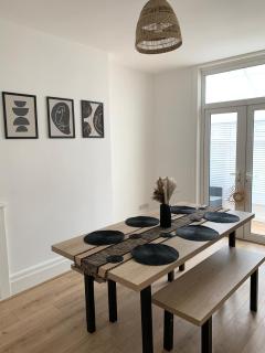 Iris Home in Southsea FREE street parking and pets welcome - Portsmouth - 2