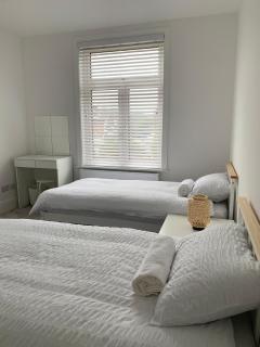 Iris Home in Southsea FREE street parking and pets welcome - Portsmouth - 9