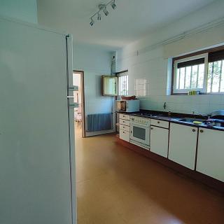 Charming 6-Bed Chalet in Llanes - 9