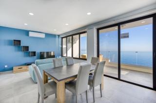 Seafront APT, in the centre of Sliema, OPP beach by 360 Estates - 4