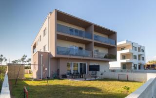 Modern and spacious apartment Helena near the beach - Privlaka - 0