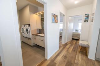 Modern appartment by sea side - Akureyri - 8