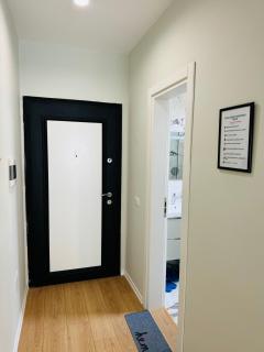 Blue Luxury Apartment - Golem - 1