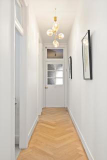 Family Friendly 2BR Apartment w/Seaview Balcony - Sídney - 3