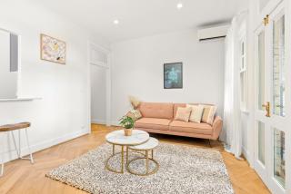 Family Friendly 2BR Apartment w/Seaview Balcony - Sídney - 0