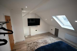 Luxury Two Bed Apartment - Cardiff City Centre - Cardiff - 1