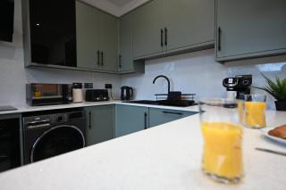 Luxury Two Bed Apartment - Cardiff City Centre - Cardiff - 6