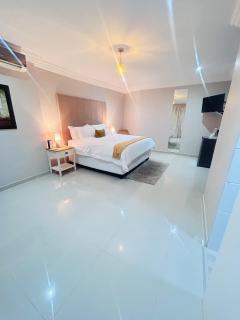 MeLeano Guesthouse - Mogwase - 9