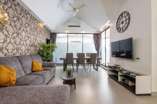 Luxury Pool Villa Pattaya Center C5 - 5 Bedroom - South Pattaya - 0