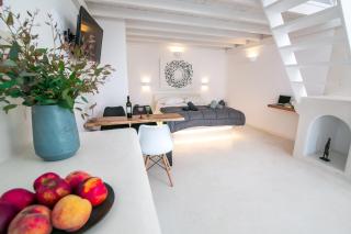 Shades of White Villas - Emporio Santorini - 1