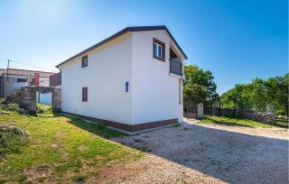 Amazing Home In Slivnica With Kitchen - Slivnica - 1