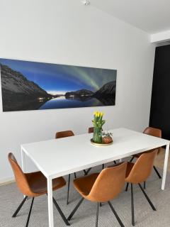 Kabelvåg - Moderne og romslig bolig ved havet - 5