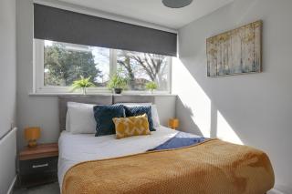 Niche Sunrise Townhouse - Chelmsford - 7