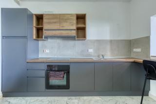 Seafront 3BR APT in Sliema with Private Balcony by 360 Estates - Sliema - 7