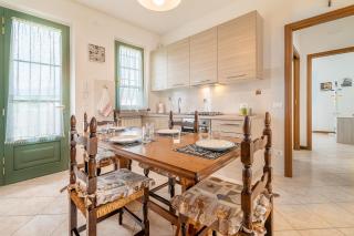 Casa Vacanze dalla Cì - Capezzano Pianore, - 0